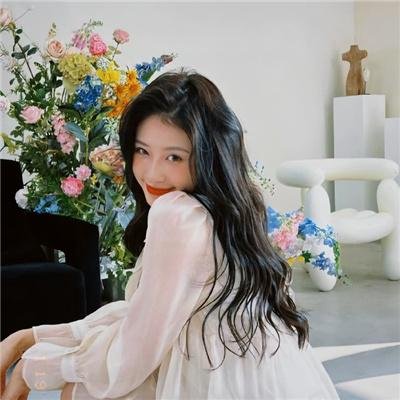 在凡妲的小房间里